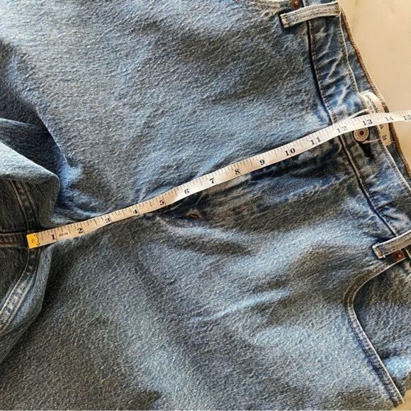 Abercrombie & Fitch | Curve Love Ultra High Rise 90s Straight Jean - Picture 11 of 13
